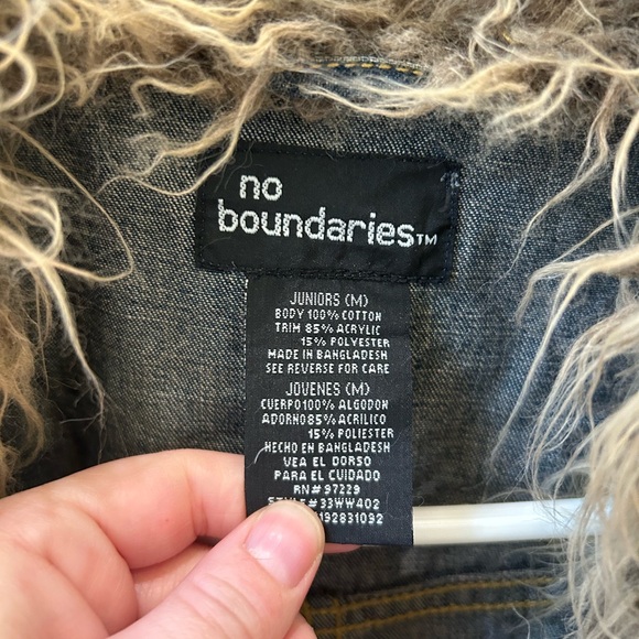 Y2K Denim and Faux Fur Vest - Picture 3 of 6